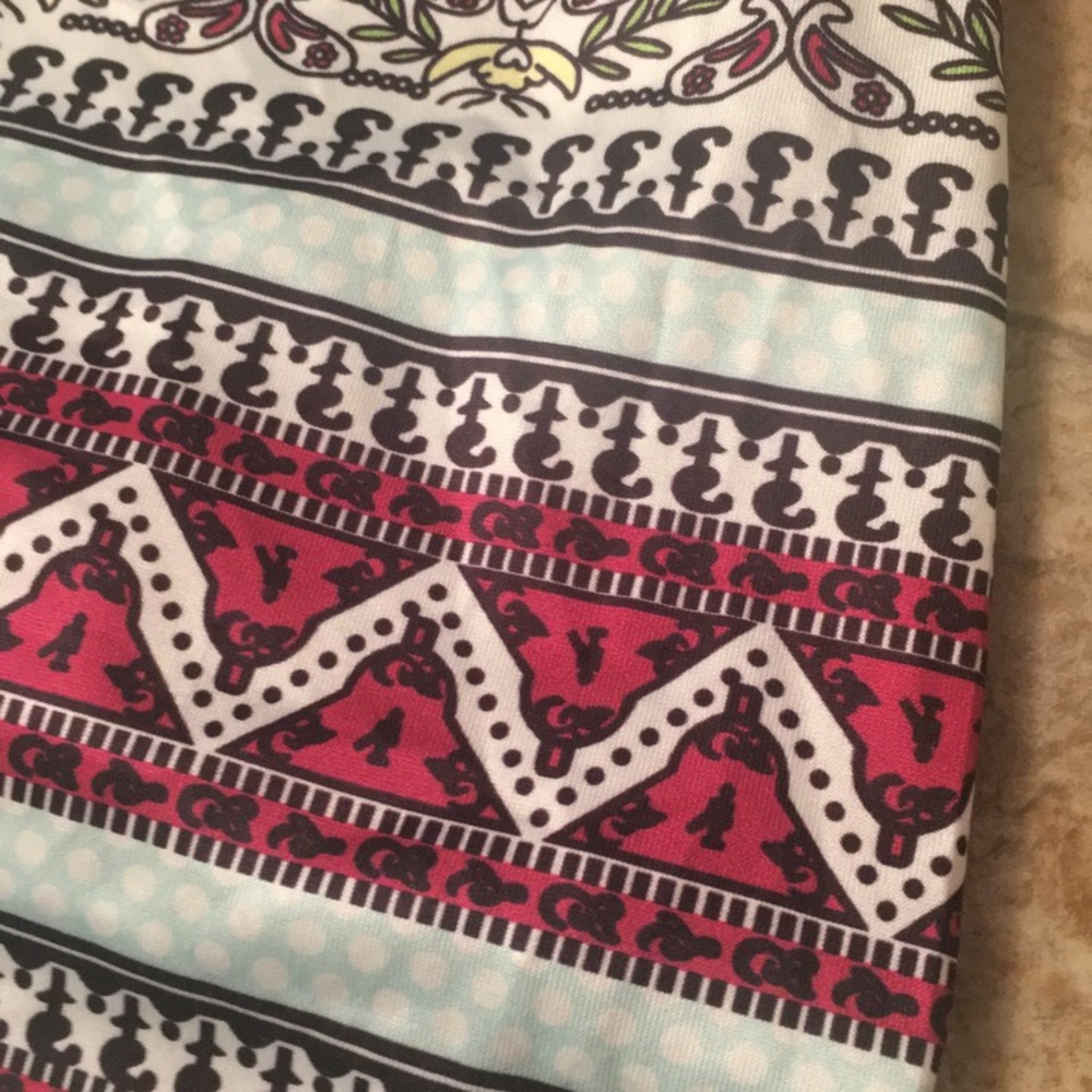☀️Sale Blue Red Aztec Print Halter Top Crop - Picture 5 of 6